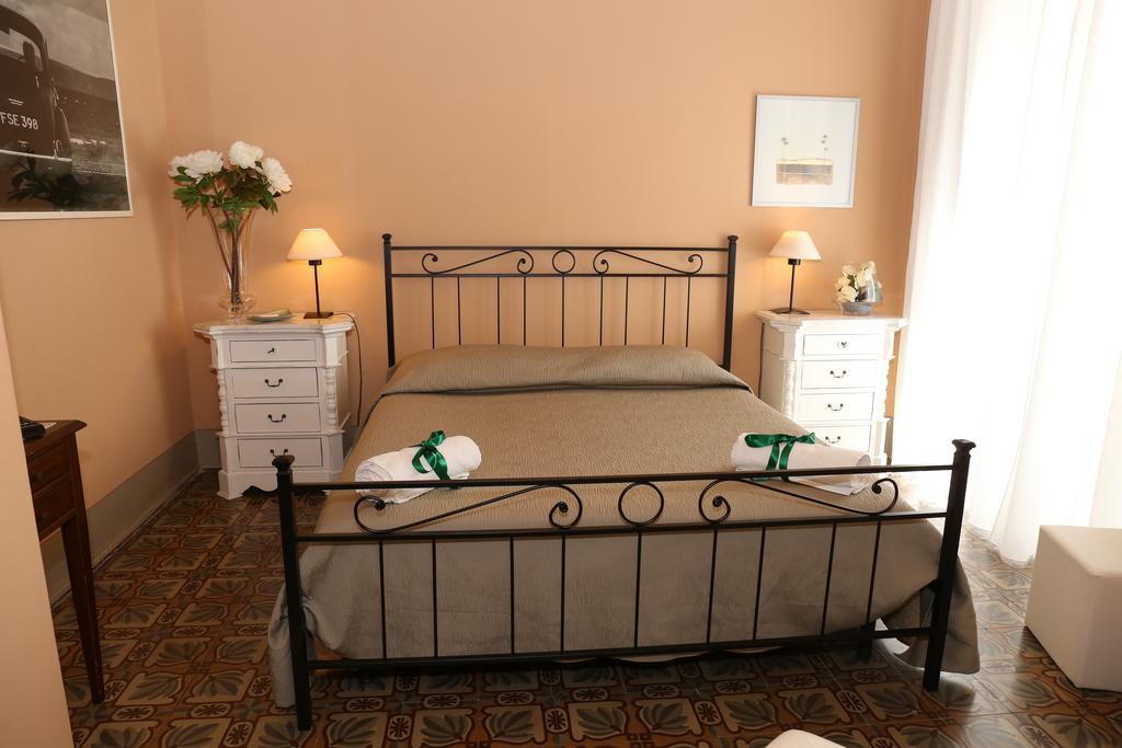 Bed and Breakfast Casa Elide CTA Zimmer foto